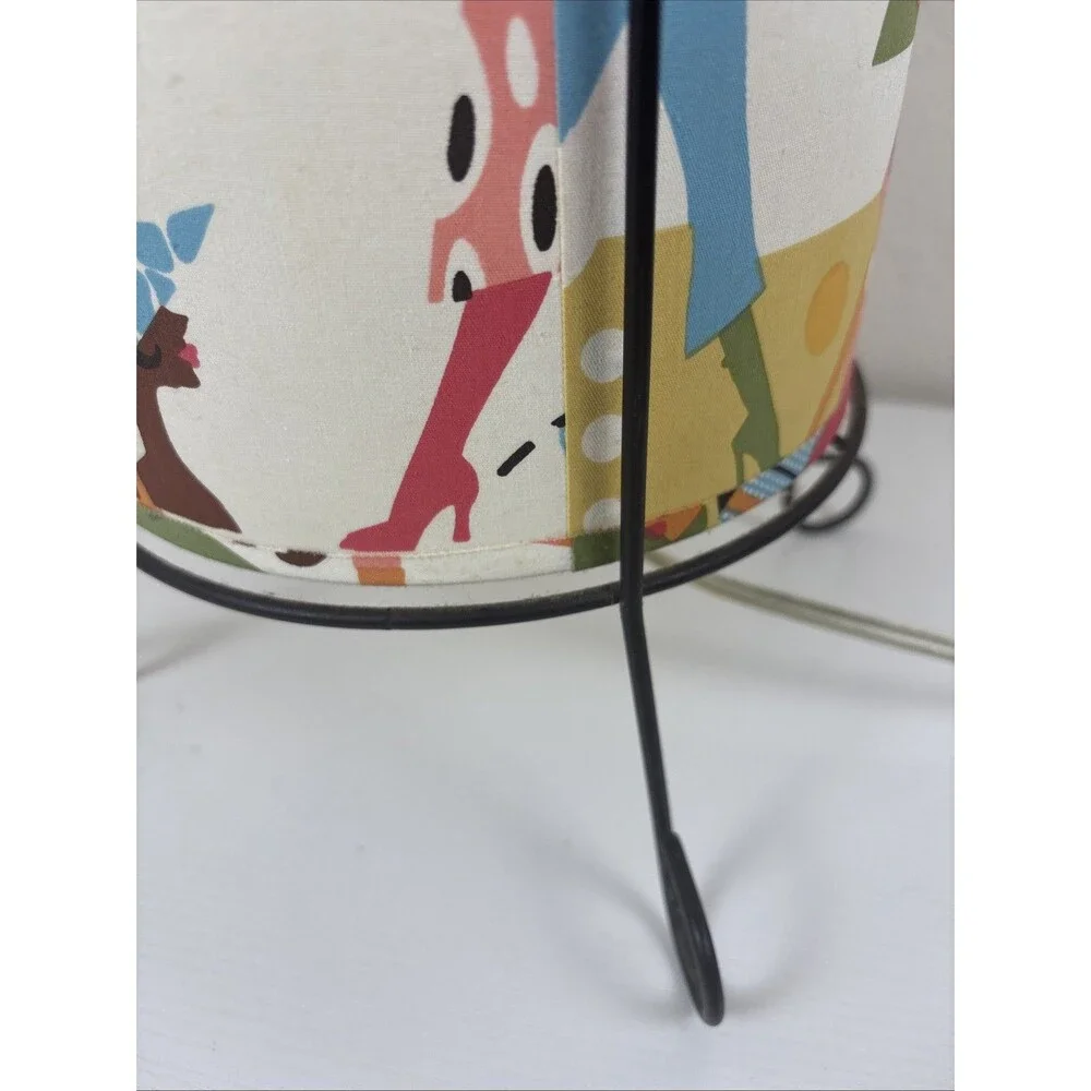 Vtg Tonner Dolls Fashion Wardrobe Print Lamp MCM Modern Century 50s Kitsch